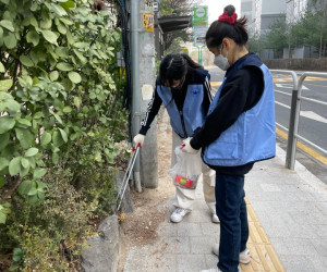 봉사자와 함께하는 ESG 쓰담 걷기